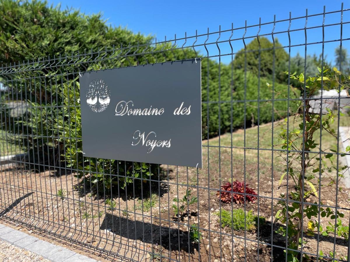 *** Domaine Des Noyers - Proche Centre Ville Châteauneuf-sur-Loire Eksteriør bilde